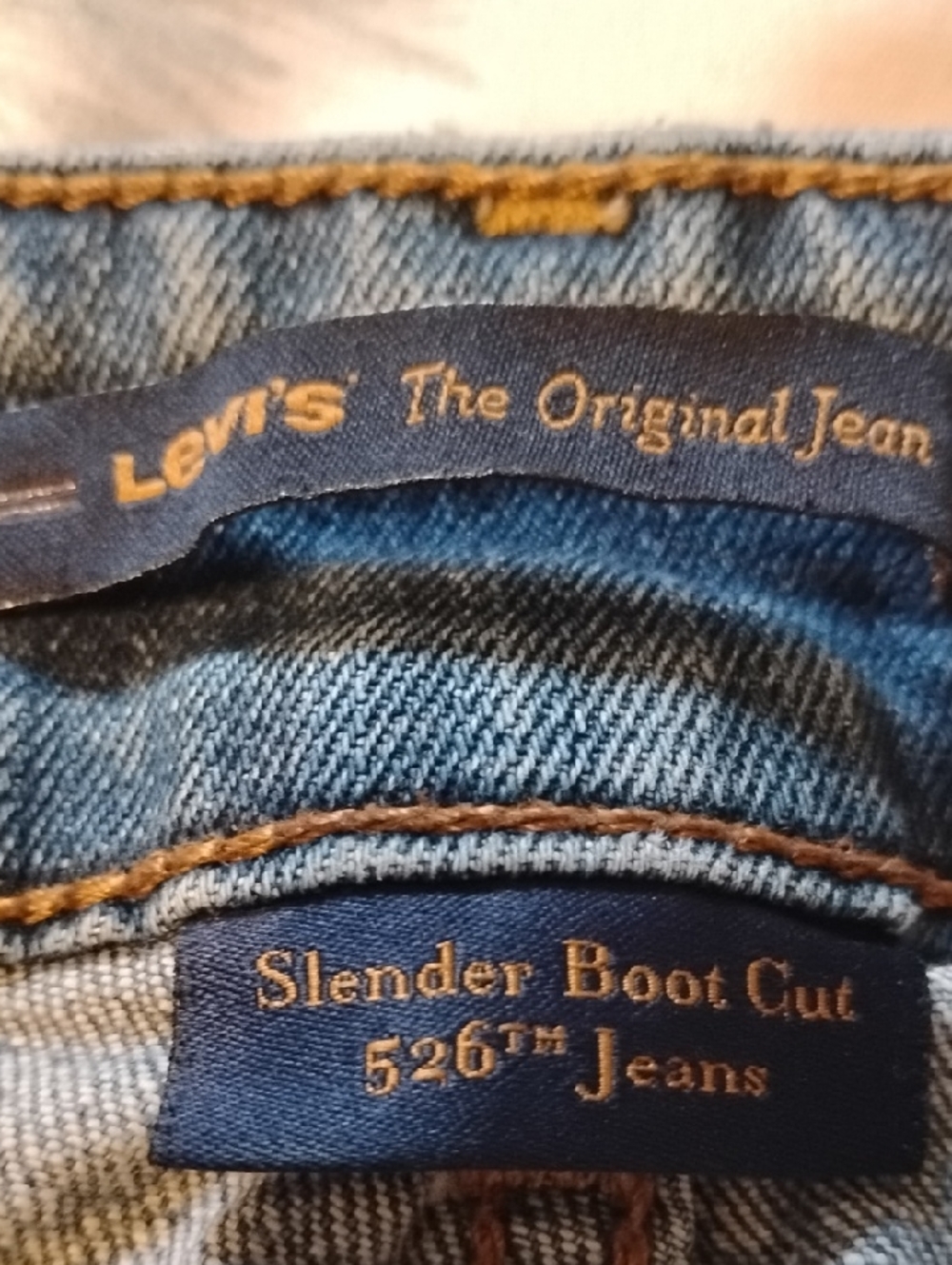 Vintage Levi's Slender Boot Cut Jeans High Waisted